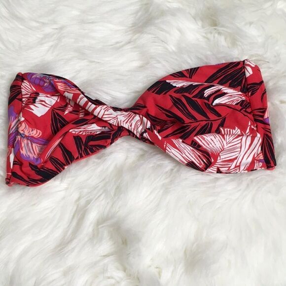 New. Volcom red tropical print twist front bikini top. - Picture 6 of 6